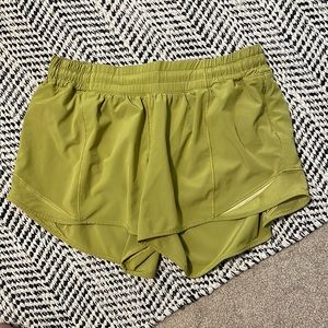 Lululemon hotty hot shorts: Size 10
